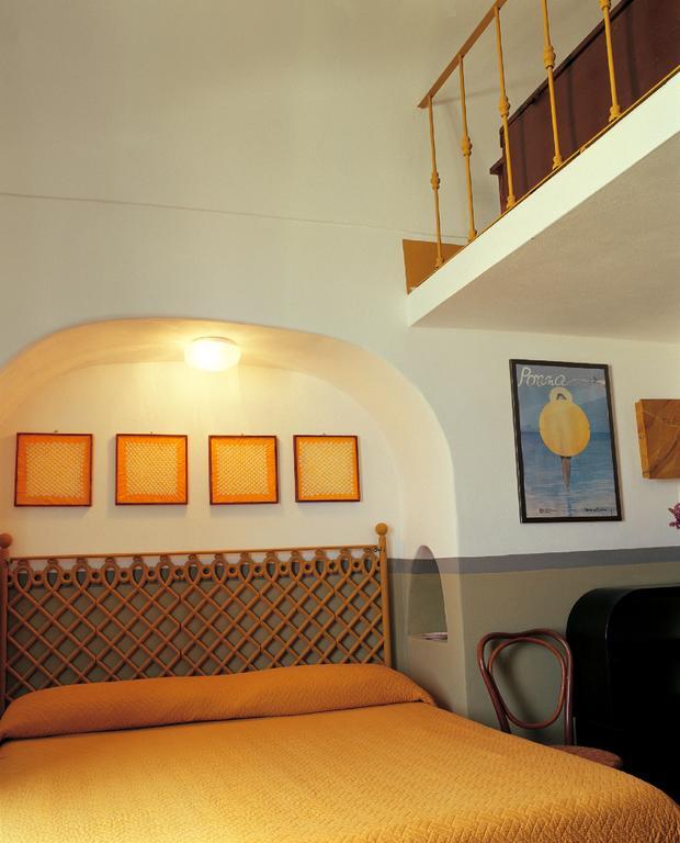 Villa Laetitia Ponza Habitación foto